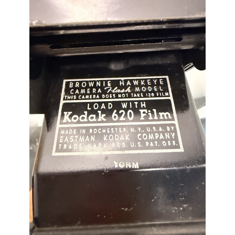Vintage Kodak Brownie Hawkeye Flash Model Box Camera 1950s Film Camera - Picture 9 of 10